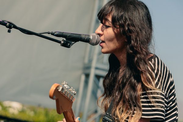 Lorelle meets the obsolet. Foto: buzzbands.la.