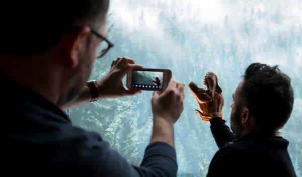 J.A. Bayona dirige Jurassic World: el reino caído