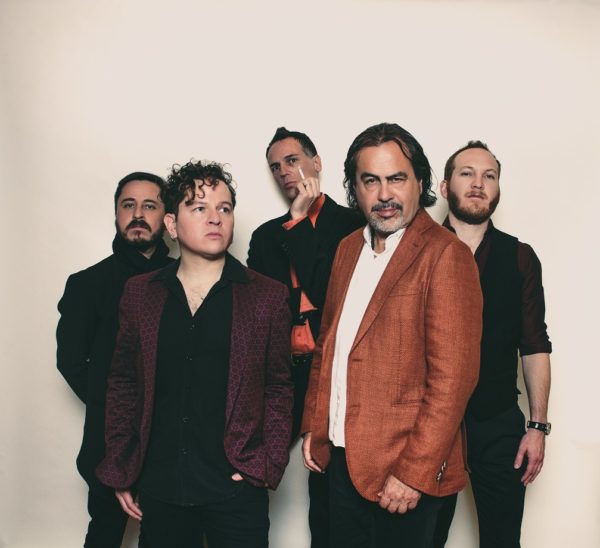 La Barranca presenta Lo Eterno