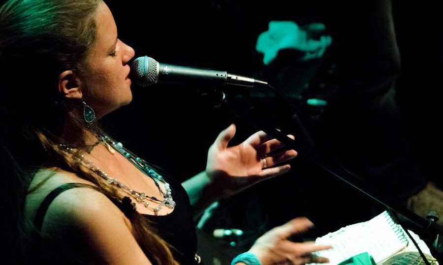 trayectoria leika mochan