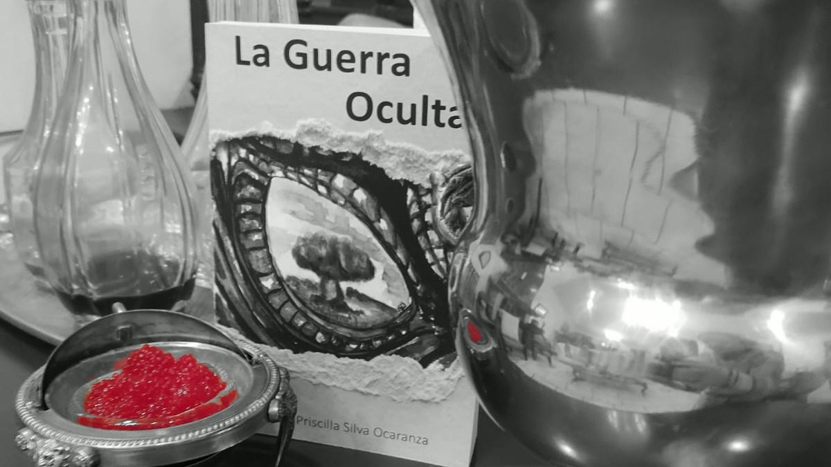 Portada del libro La Guerra Oculta de Karla Priscila Silva Ocaranza.