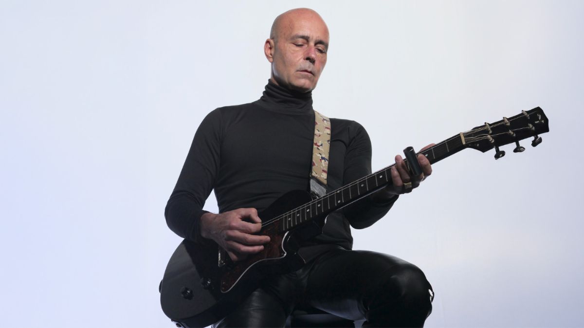 Portada disco doble Solitud y Soledad Javier Corcobado 40 años de carrera.